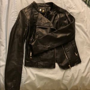 JasonMaxwell Faux Leather jacket small. New no tag